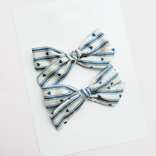 Vintage Blue Heart Stripe