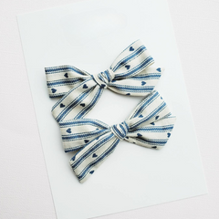 Vintage Blue Heart Stripe