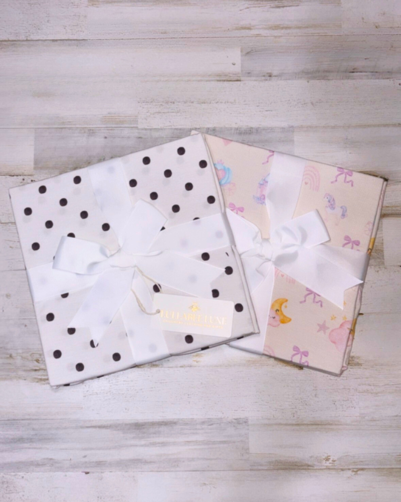 Unicorn and Castles Swaddle