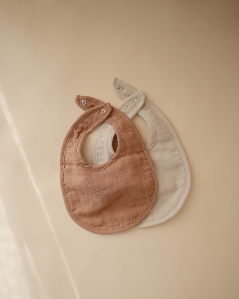 Muslin Bibs (Tan & Fog 2 Pack)
